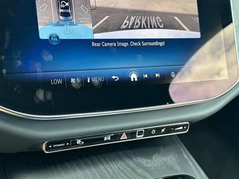 New 2026 Mercedes-Benz E 350 4MATIC Sedan image 23