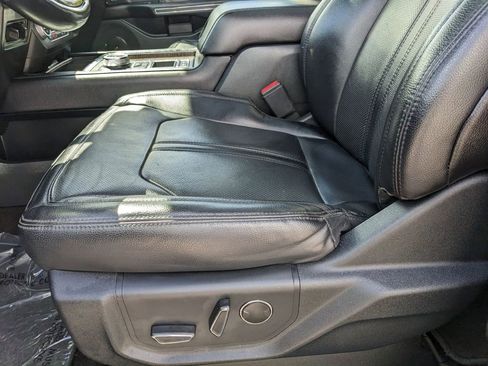 Certified 2021 Ford Expedition Limited image 25