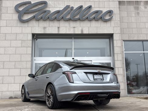 New 2026 Cadillac CT5 V Blackwing w/ Carbon Fiber 2 Package image 8
