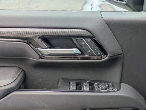 New 2026 GMC Sierra 2500 AT4 w/ AT4 Premium Plus Package image 12