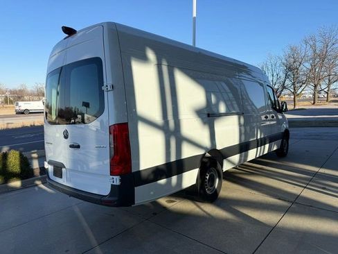New 2025 Mercedes-Benz Sprinter 2500 image 5