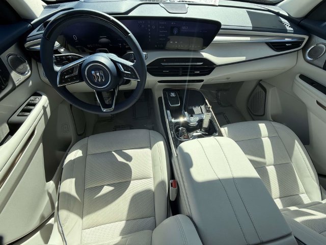 Used 2025 Buick Enclave Avenir w/ Super Cruise Package FWD image 12