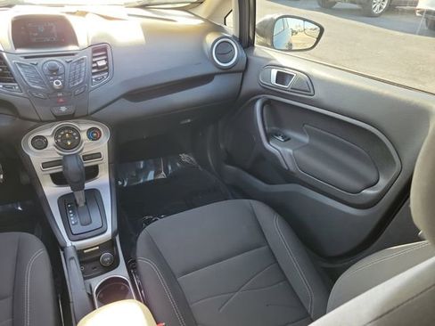Used 2014 Ford Fiesta SE FWD image 13