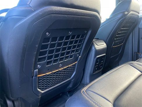 Used 2022 Ford Bronco Badlands image 36