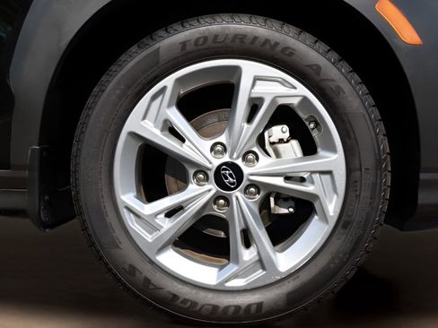 Used 2022 Hyundai Kona SEL w/ Cargo Package FWD image 40