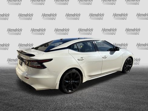 Used 2023 Nissan Maxima SR w/ Sport Mat Group image 10