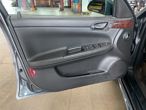 Used 2016 Chevrolet Impala Limited LS FWD image 20