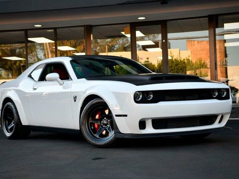 Used 2018 Dodge Challenger SRT Demon image 2