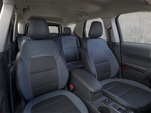 New 2025 Ford Bronco Sport Outer Banks image 10