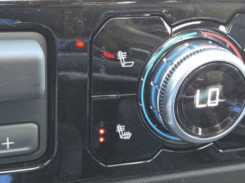 New 2026 GMC Sierra 1500 Elevation w/ Elevation Premium Package image 9