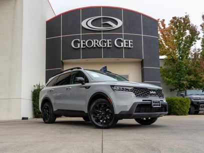 Certified 2023 Kia Sorento S w/ Panoramic Sunroof Package