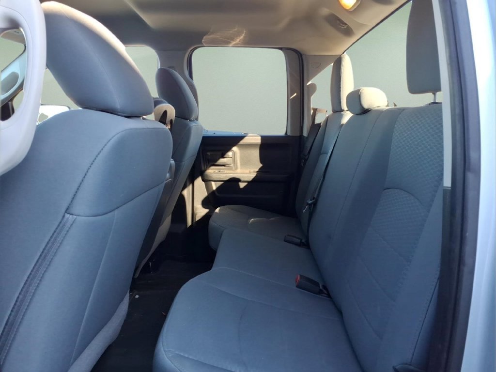 Used 2018 RAM 1500 Express w/ Express Value Package AWD/4WD image 5