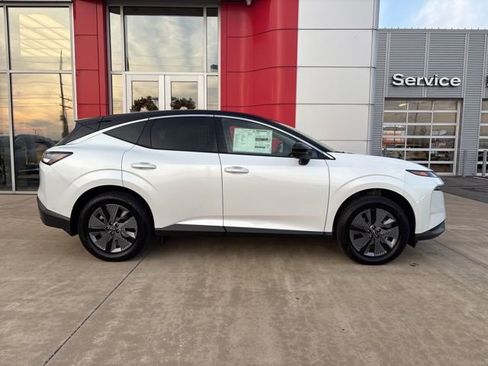 New 2025 Nissan Murano SL image 11