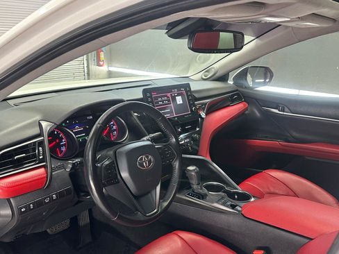 Used 2021 Toyota Camry XSE FWD image 16