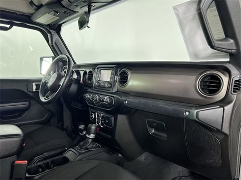 Used 2020 Jeep Gladiator Sport w/ Quick Order Package 24S image 30