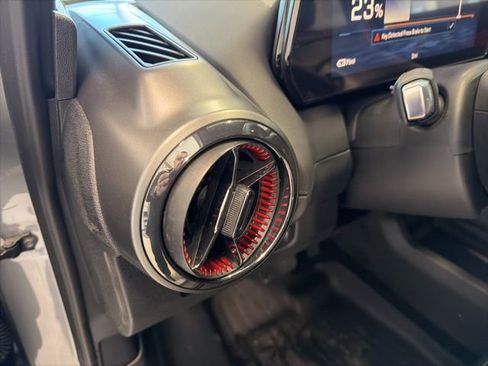 New 2026 Chevrolet Equinox EV RS image 18