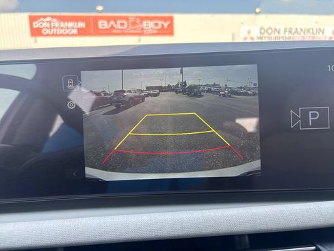 Used 2025 Hyundai Tucson SEL FWD image 23
