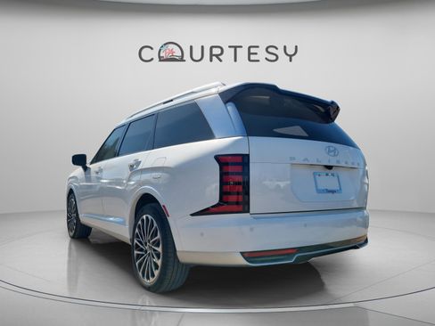New 2026 Hyundai Palisade Calligraphy image 2