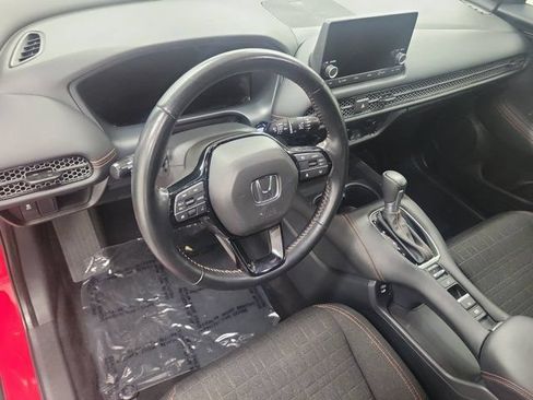 Certified 2025 Honda HR-V Sport image 17