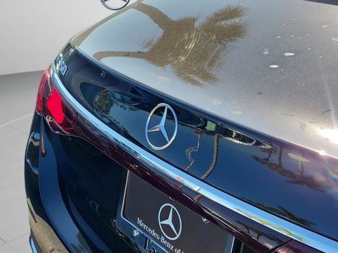 Certified 2025 Mercedes-Benz E 350 4MATIC Sedan image 27