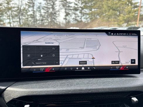 New 2026 BMW 330i xDrive Sedan w/ Premium Package image 18