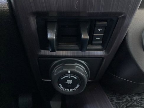 Used 2021 Ford F350 Limited image 24