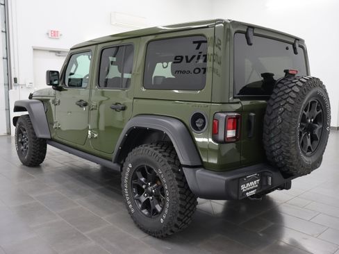 Used 2021 Jeep Wrangler Unlimited Sport AWD/4WD image 5