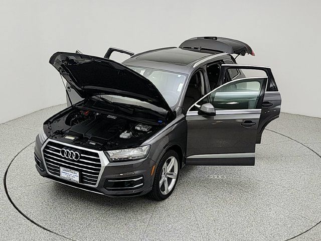 Used 2019 Audi Q7 3.0T Prestige w/ Prestige Package AWD/4WD image 41