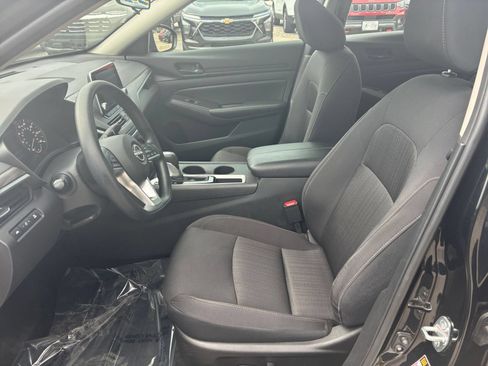 Used 2026 Nissan Altima 2.5 SV FWD image 22