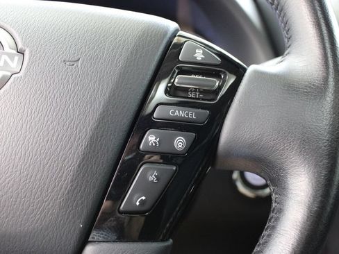 Used 2023 Nissan Armada SL RWD image 30