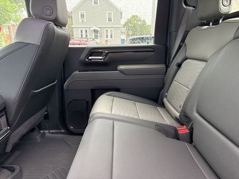 Used 2025 Chevrolet Silverado 2500 ZR2 w/ ZR2 Bison Edition AWD/4WD image 17