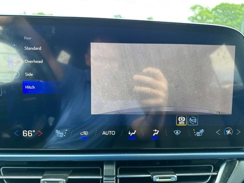 Used 2026 Chevrolet Equinox EV LT AWD/4WD image 36