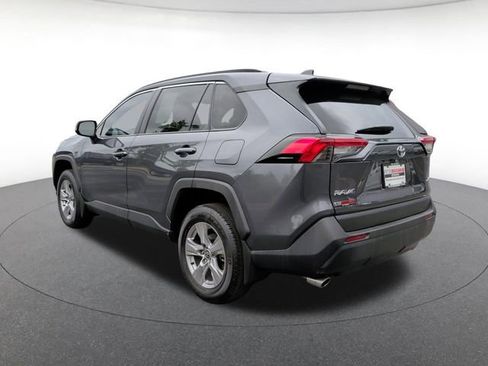 Used 2025 Toyota RAV4 XLE FWD image 4