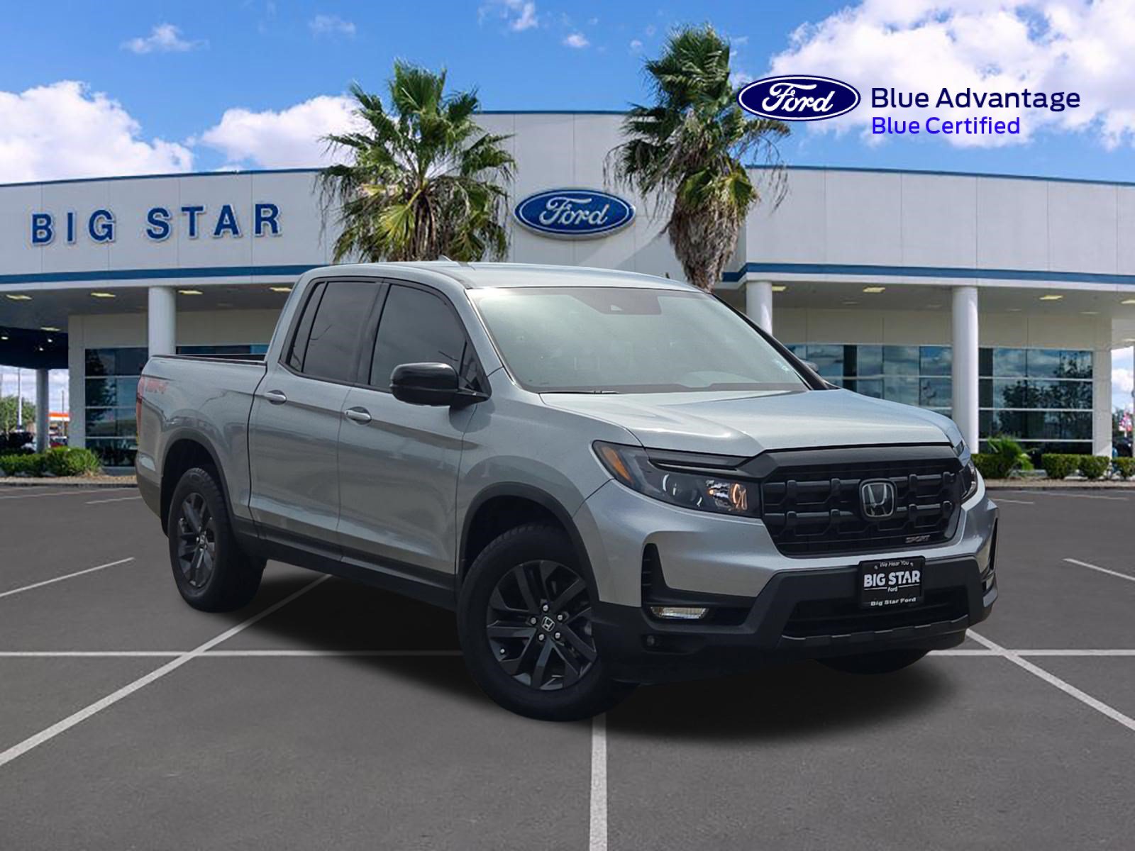 Used 2025 Honda Ridgeline Sport image 1