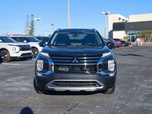 New 2026 Mitsubishi Outlander SEL FWD image 3
