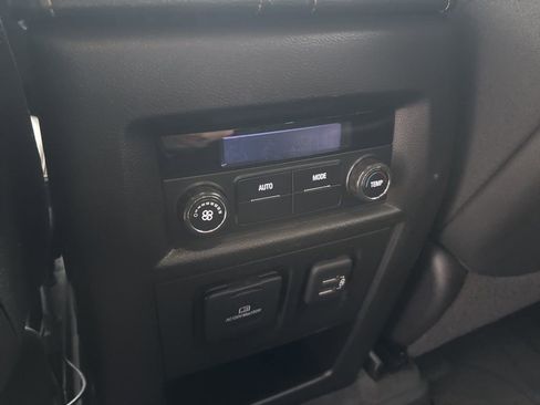 Certified 2021 Chevrolet Traverse RS w/ LPO, Floor Liner Package image 14