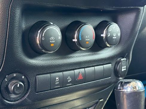 Used 2017 Jeep Wrangler Unlimited Sport w/ Quick Order Package 24S image 20