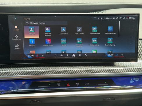 Used 2024 BMW i7 eDrive50 w/ M Sport Package RWD image 28