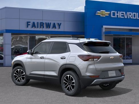 New 2026 Chevrolet TrailBlazer LT w/ Convenience Package image 3