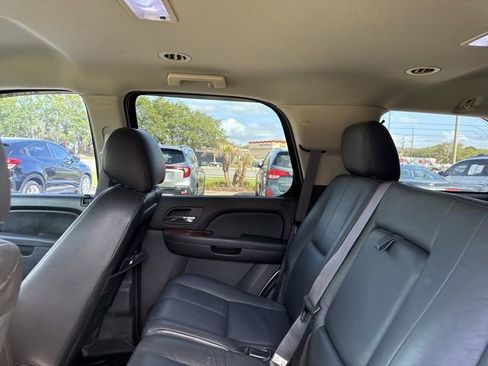 Used 2013 Chevrolet Tahoe LS image 21