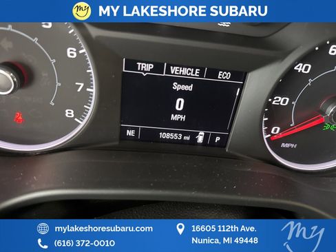 Used 2018 GMC Acadia SLE image 18