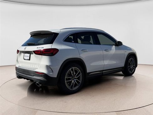 Used 2021 Mercedes-Benz GLA 35 AMG 4MATIC image 5