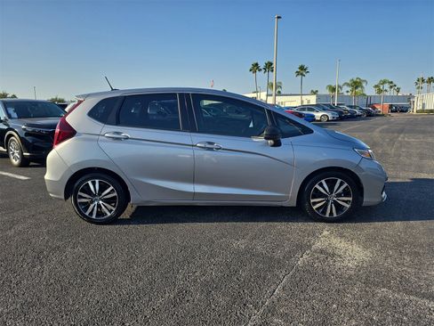 Used 2019 Honda Fit EX image 3