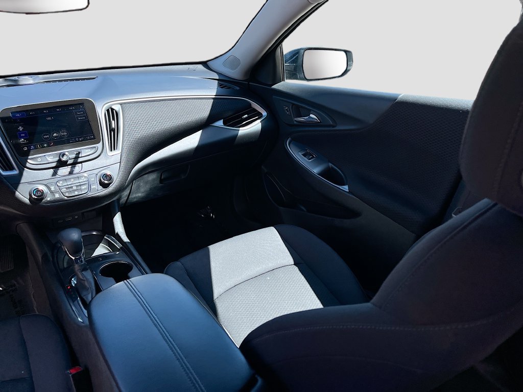 Used 2024 Chevrolet Malibu LT FWD image 24