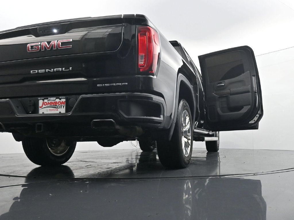 Used 2019 GMC Sierra 1500 Denali w/ Denali Ultimate Package AWD/4WD image 40