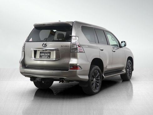 Used 2021 Lexus GX 460 Luxury w/ Accessory Package image 5