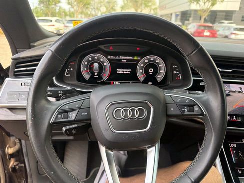 Used 2021 Audi Q8 Premium Plus w/ Premium Plus Package image 23