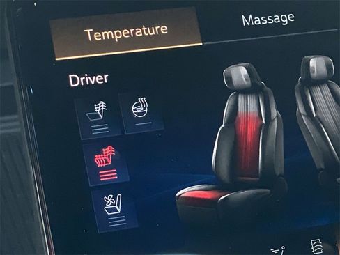 Used 2026 Cadillac Vistiq Luxury image 29