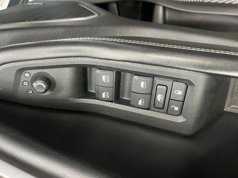 Used 2023 Jeep Grand Cherokee 4WD 4xe image 21