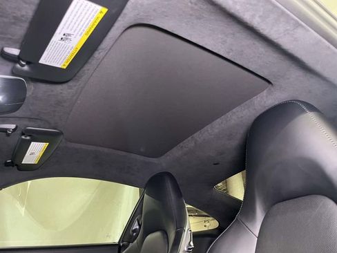 Certified 2017 Porsche 911 Carrera 4S image 19